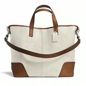 HADLEY LUXE GRAIN LEATHER DUFFLE
(COACH brown /IVORY
COACH STYLE # F31334